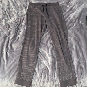 grey sweatpants